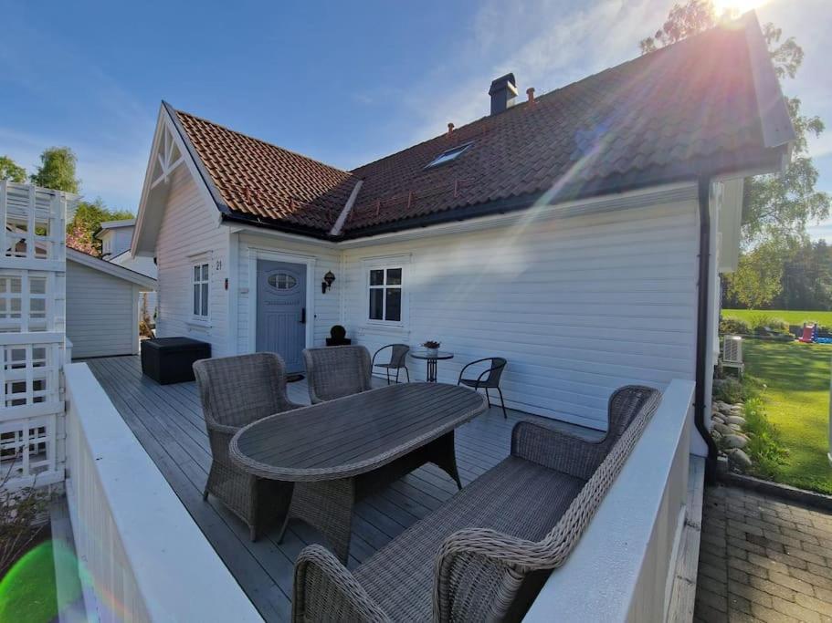 Hus Pa Sorlandet - Grimstad Grimstad  Exteriér fotografie
